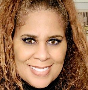 Meet your Posher, Cheryl